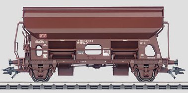 Hopper Car with Hinged Roof