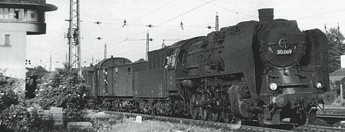 BB cl 50 Freight Train Locomotive with Coal Tender