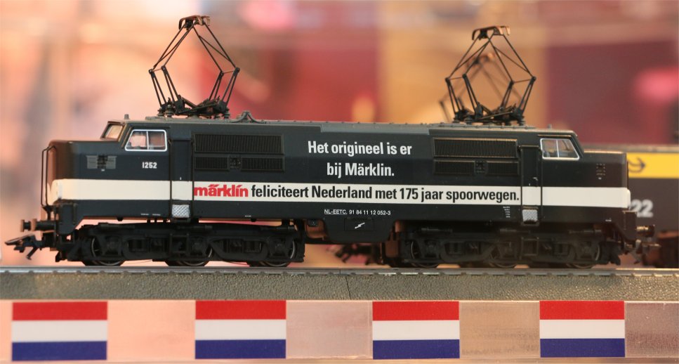NS (Dutch) class 1200 Heavy General Purpose Electric Locomotive