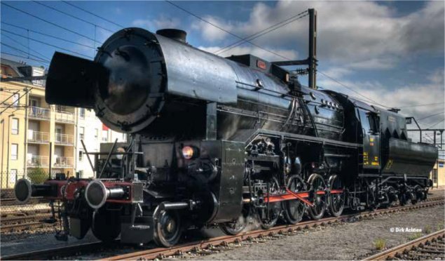 CFL Heavy Steam Freight Locomotive w/Tub-Style Tende
