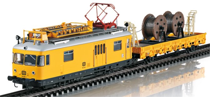 Class 701 Powered Catenary Maintenance Rail Car