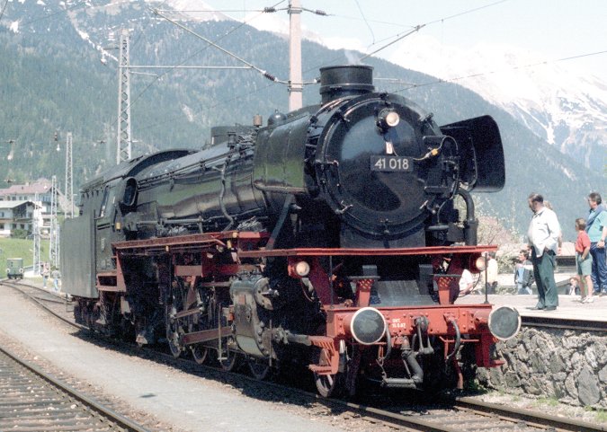 Class 41 Oil Steam Locomotive